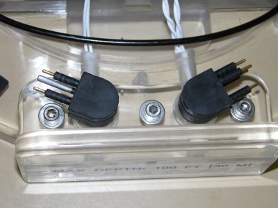 Wet pluggable connectors